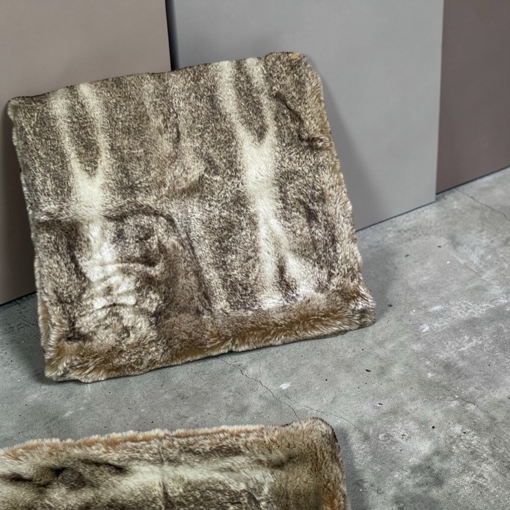 Pottery Barn Faux Fur Two (2) Pillow Covers - Picture 4 of 8
